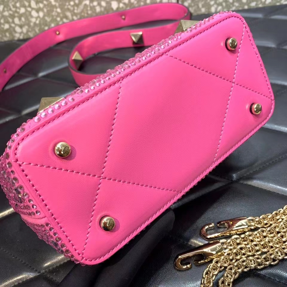 Va1e*ntin0 Garavani One Stud Handbag 21cm Pink