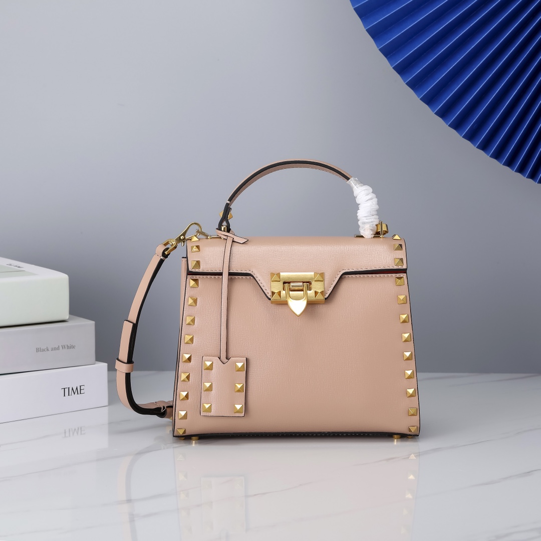 Va1e*ntin0 Garavani Rockstud Alcove bag Pink
