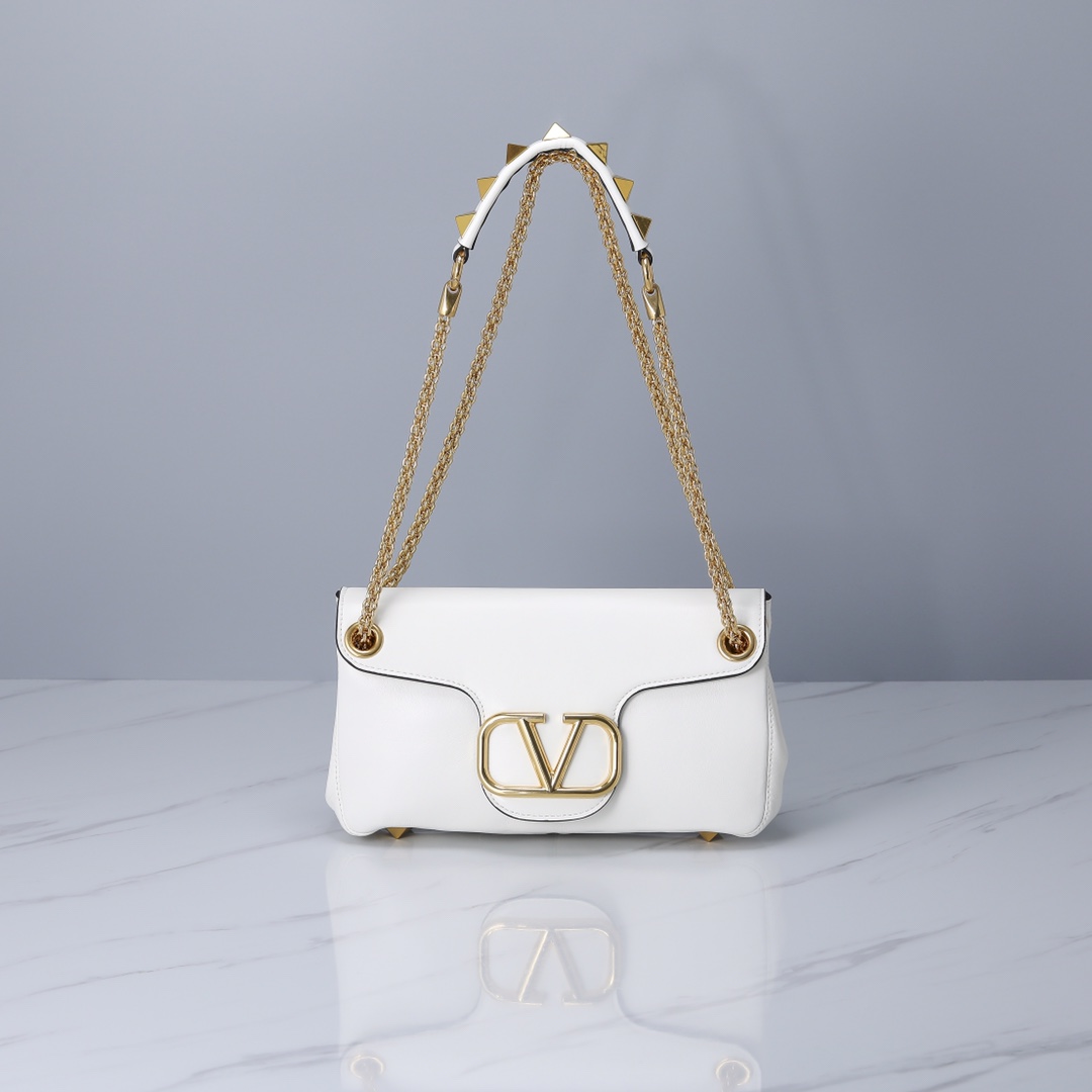Va1e*ntin0 Garavani Stud Sign Bag White