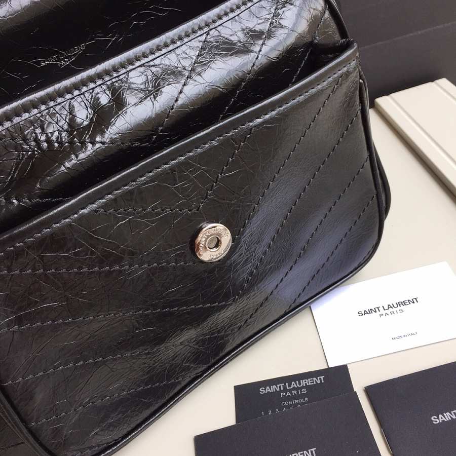 Y51 Monogram shoulder bag in Black
