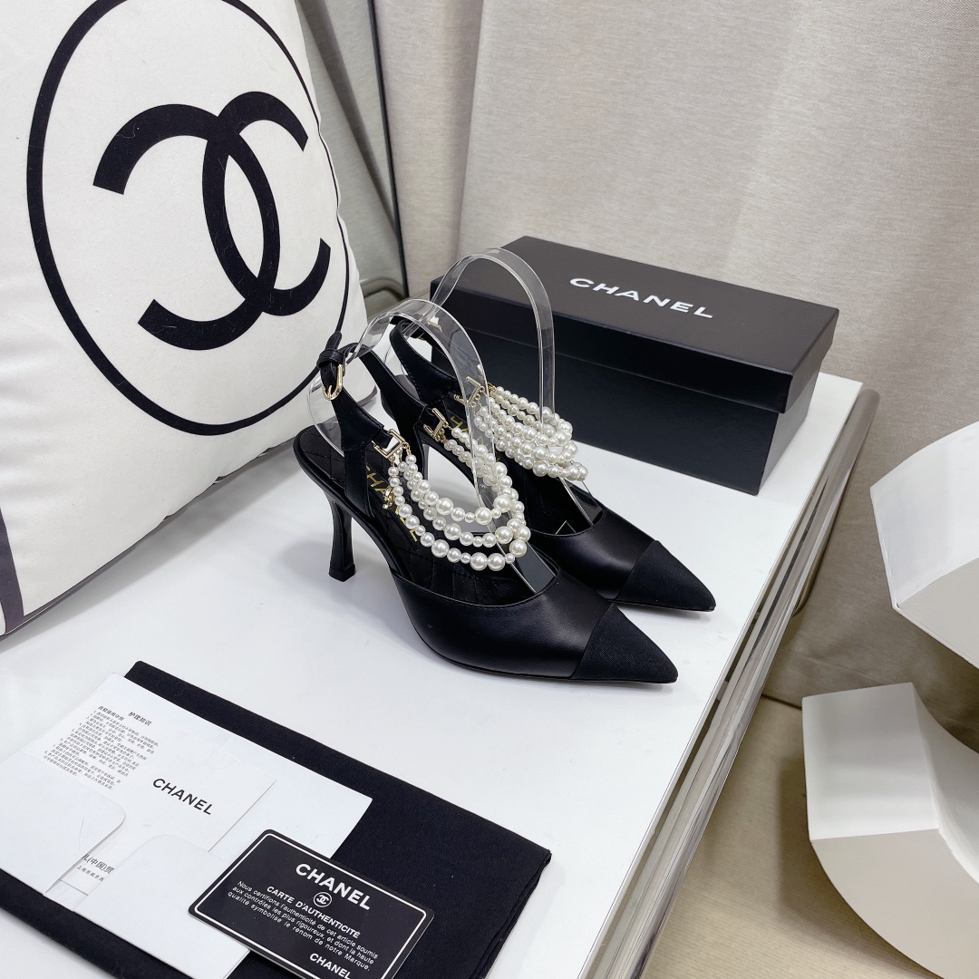 Ch**el Pearl Heels