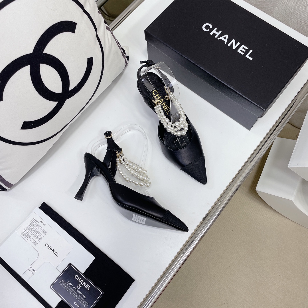 Ch**el Pearl Heels