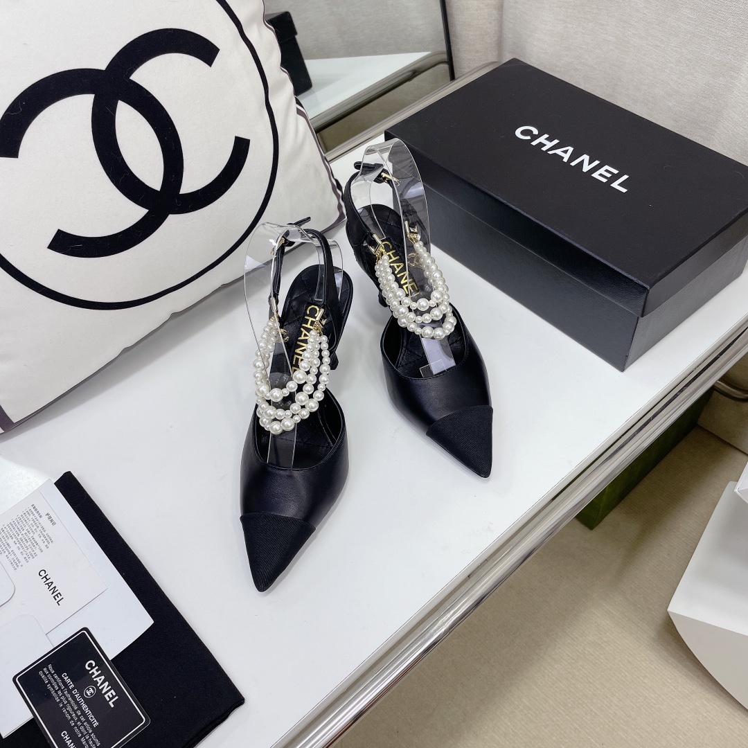 Ch**el Pearl Heels