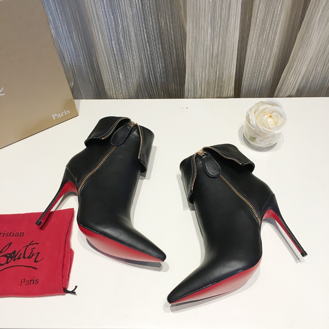 Chr1st1an Louboutin Boots 10CM 02