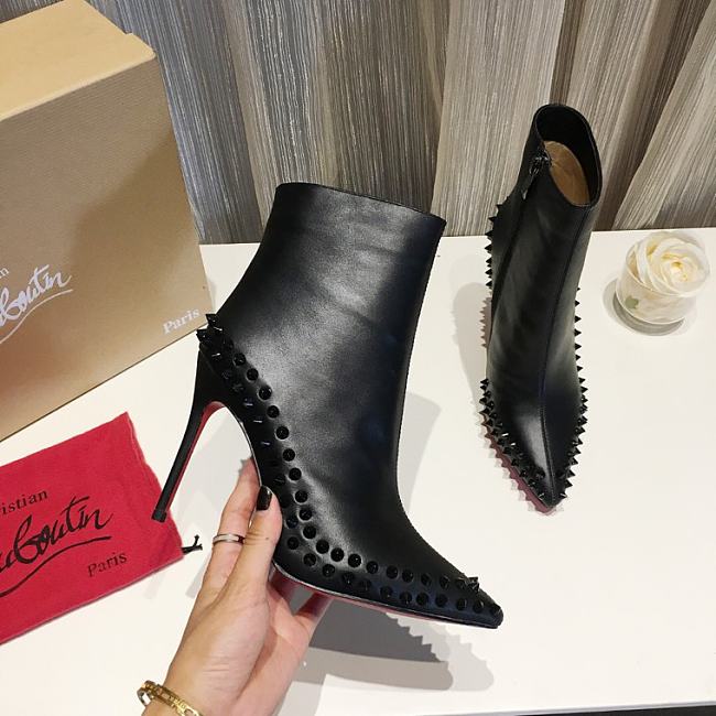 Chr1st1an Louboutin Boots 10CM 03