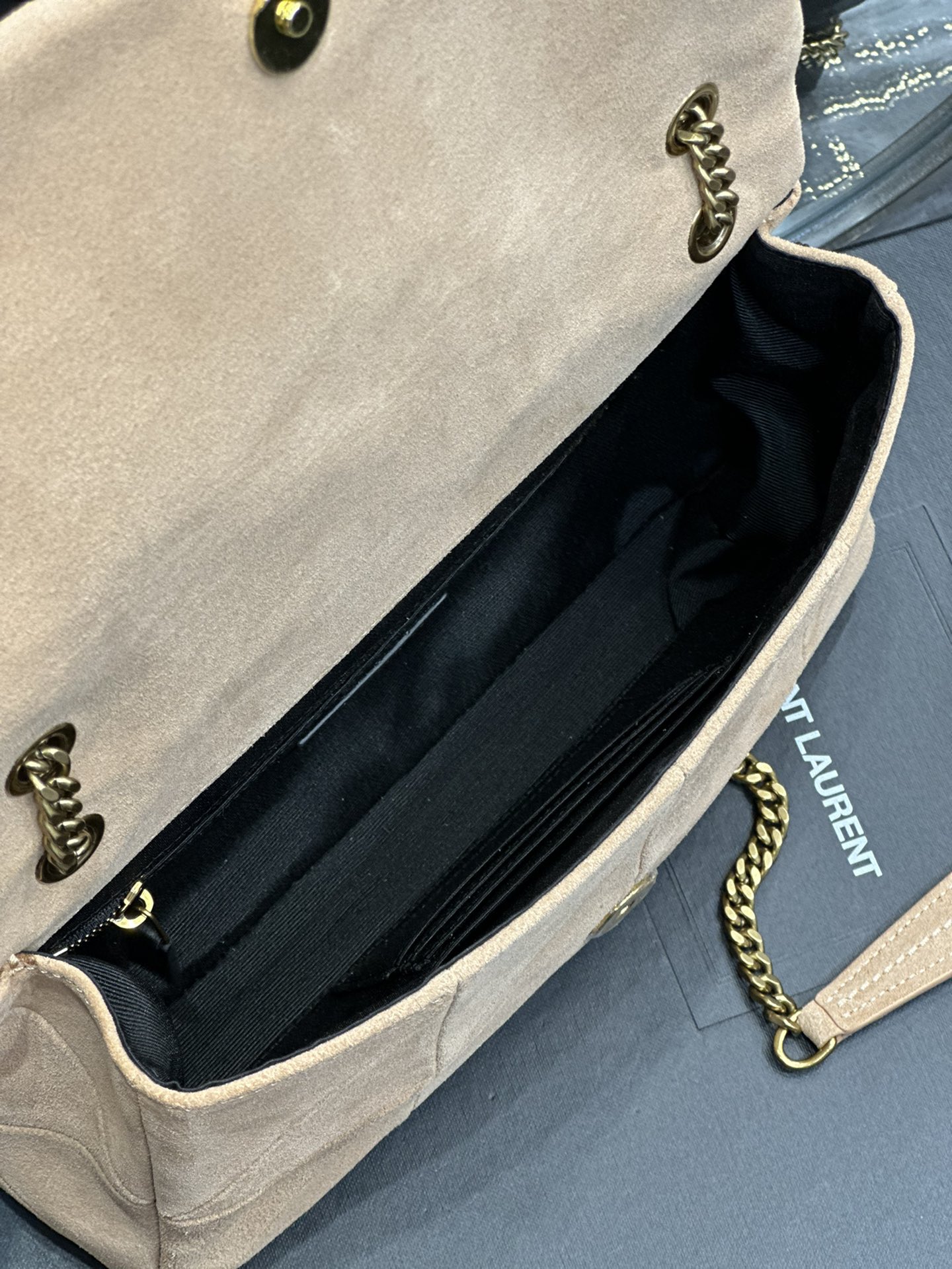 Y51 Jamie Shoulder Bag