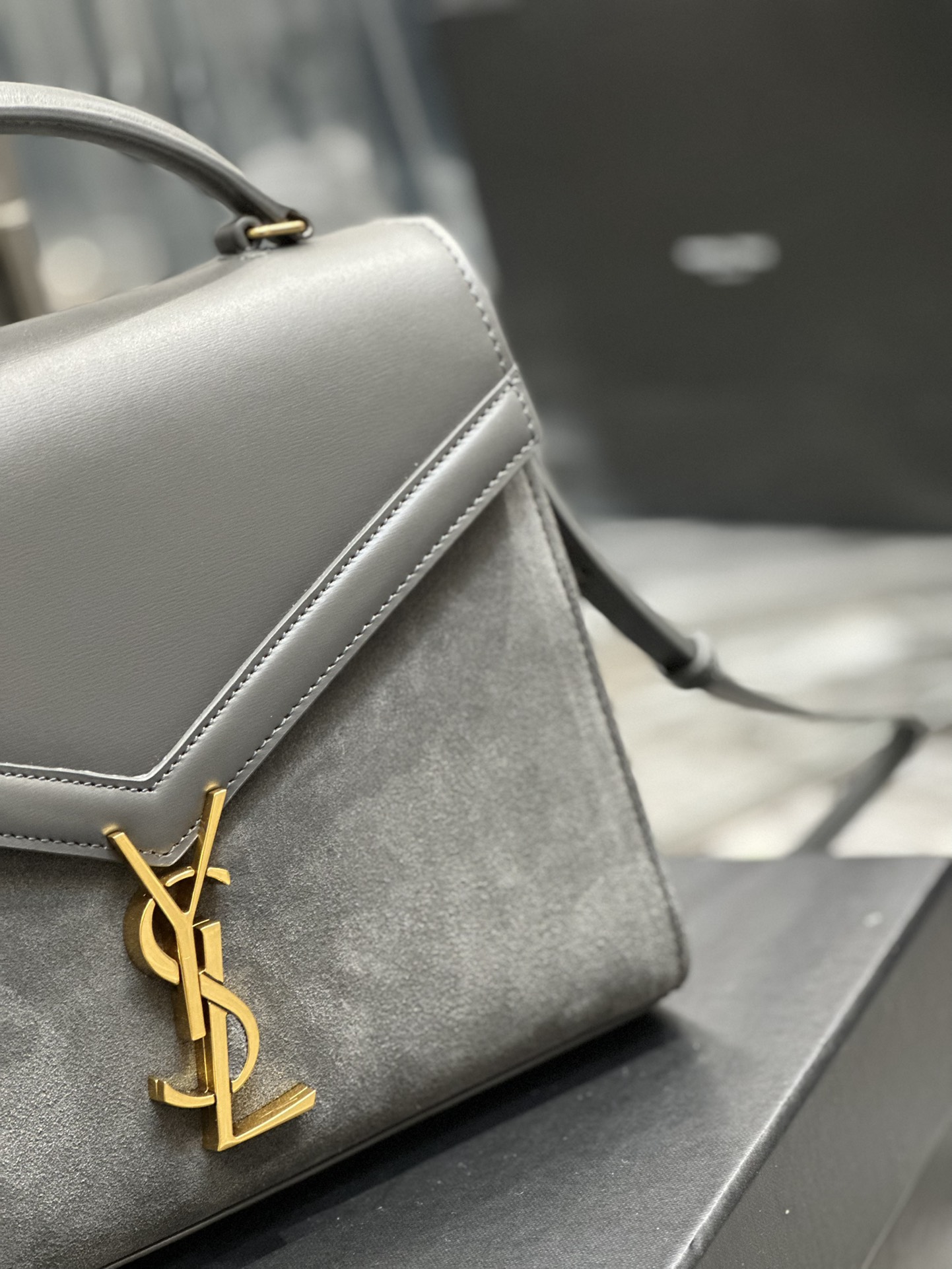 Y51 Cassandra Bag Grey 24cm