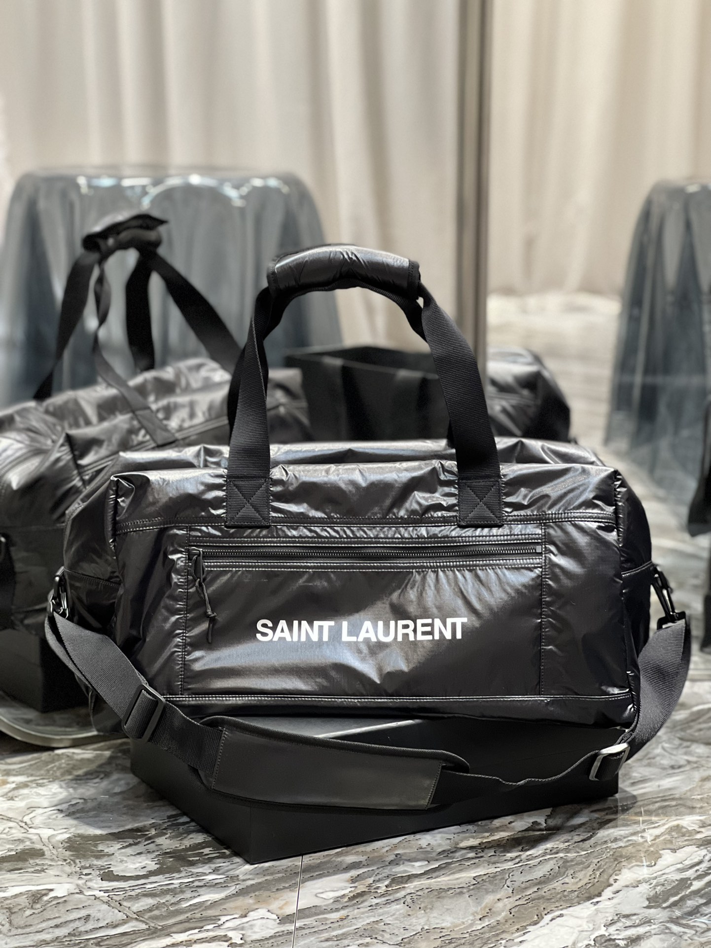 Y51 Nylon Travel Bag Black 