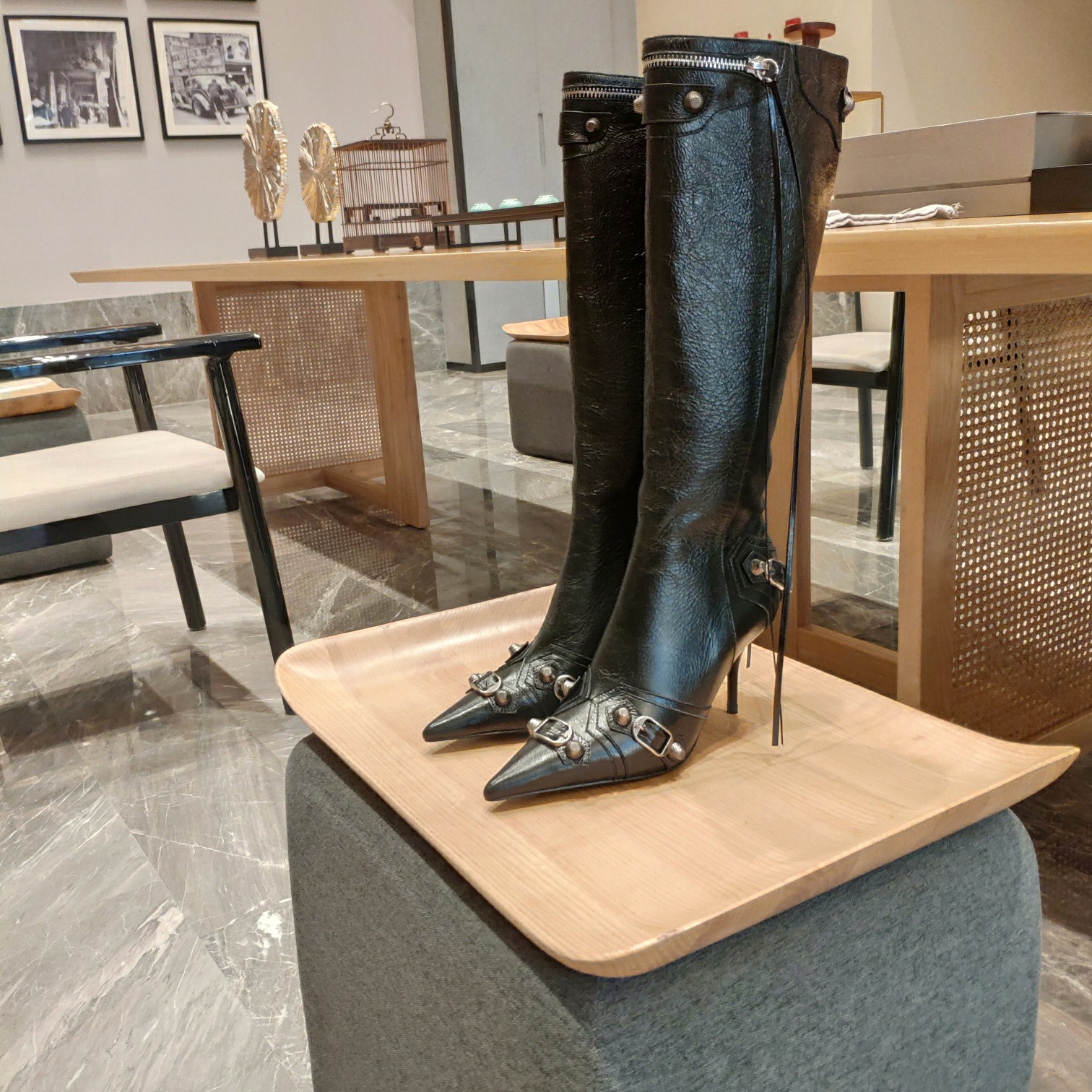 Ba1en*iaga Boots Black 02