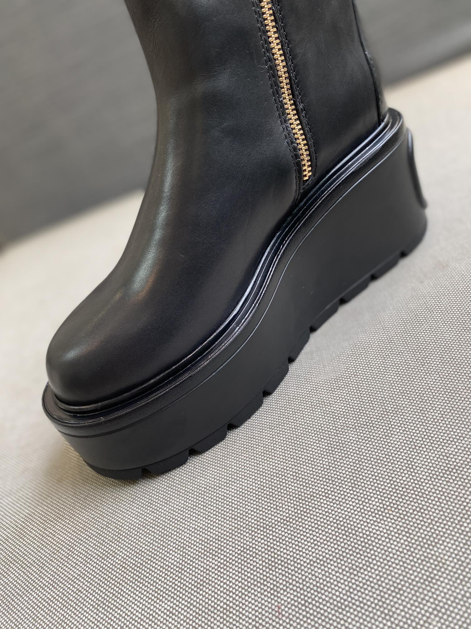 Va1e*ntin0 Boots 7.5cm