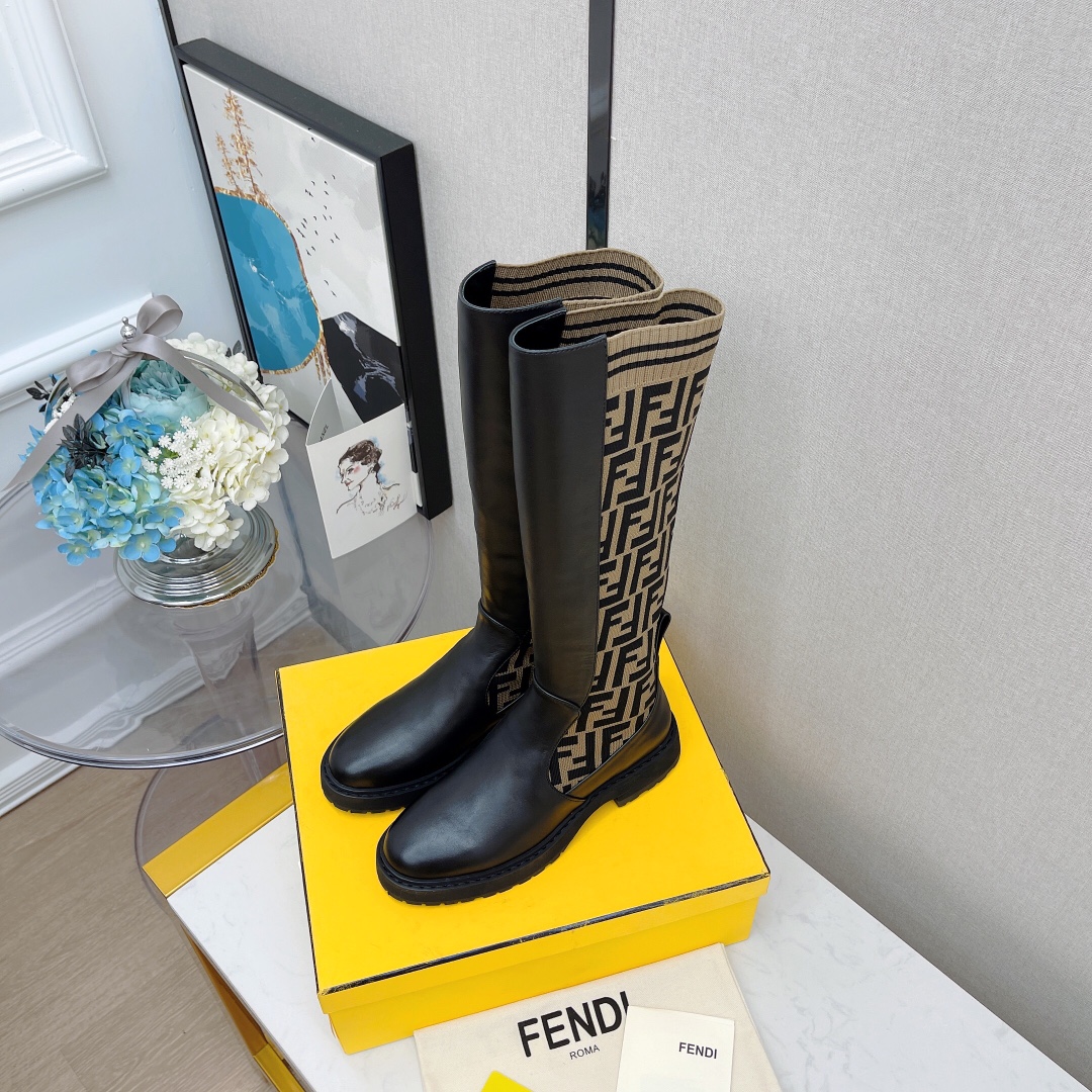 F**di Boots 02