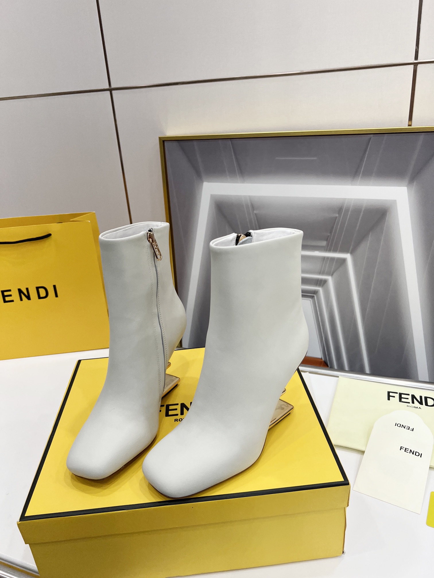 F**di Boots White