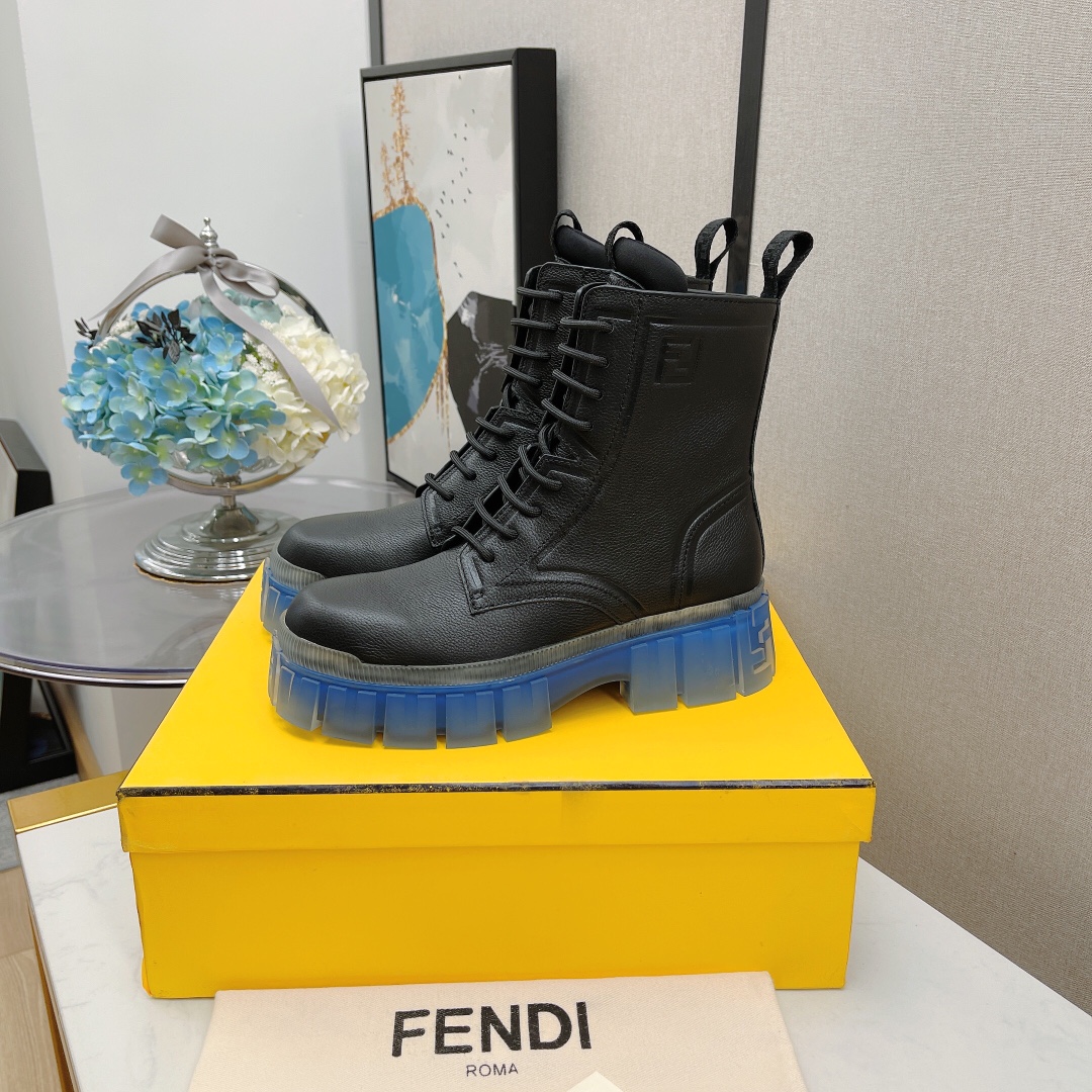 F**di Boots 5cm