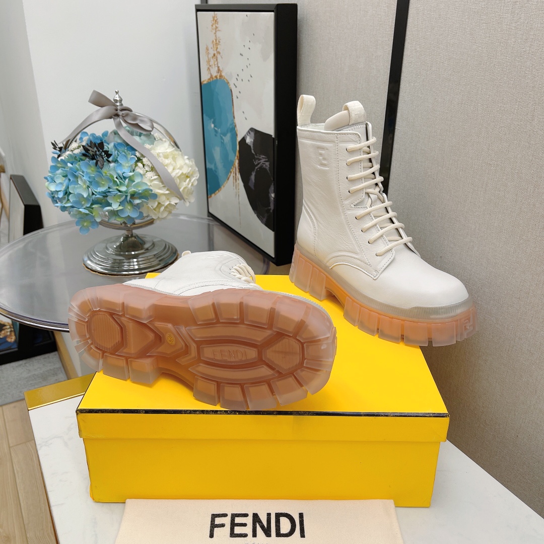 F**di Boots 5cm White