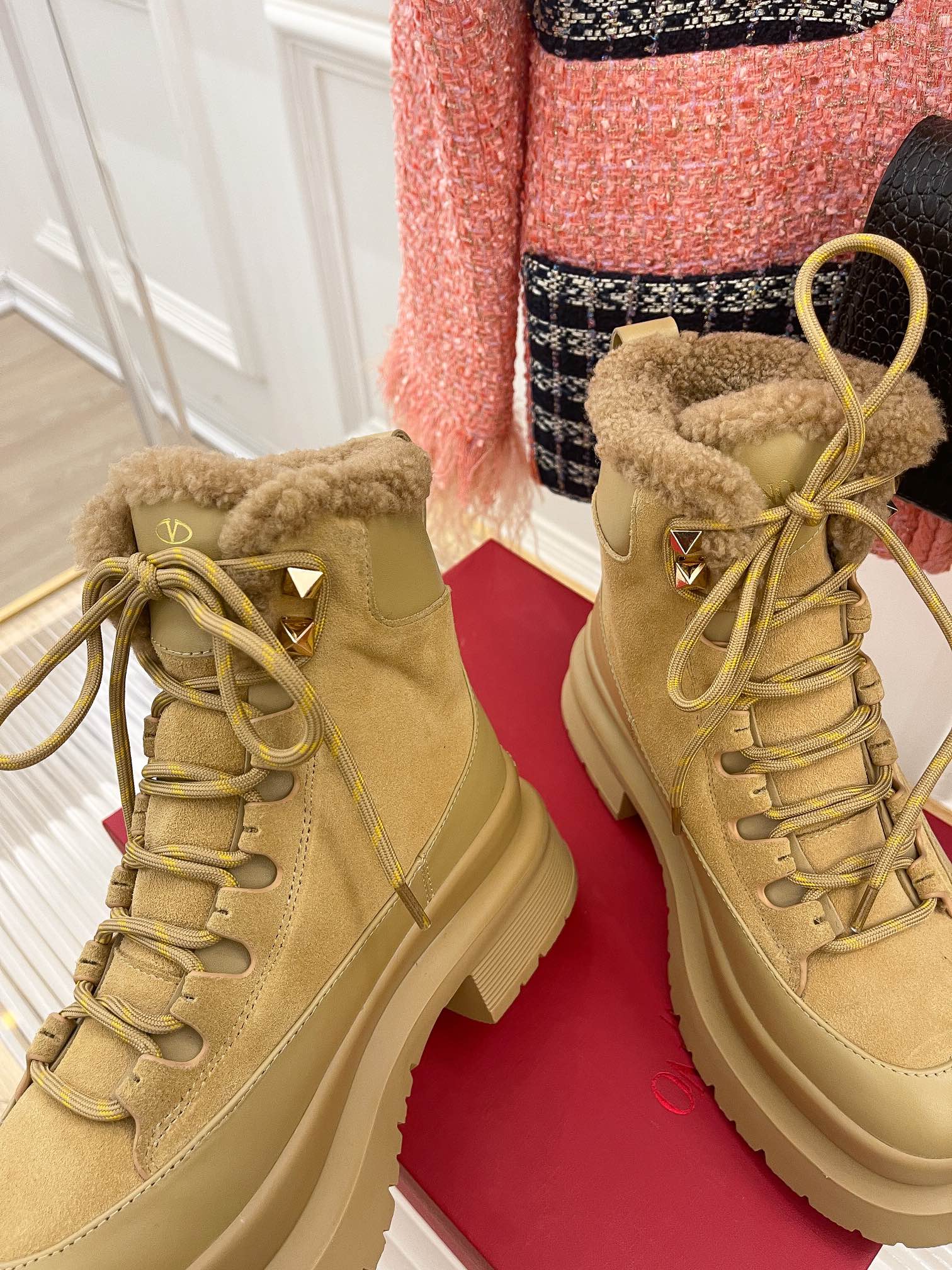 Va1e*ntin0 Boots 5cm