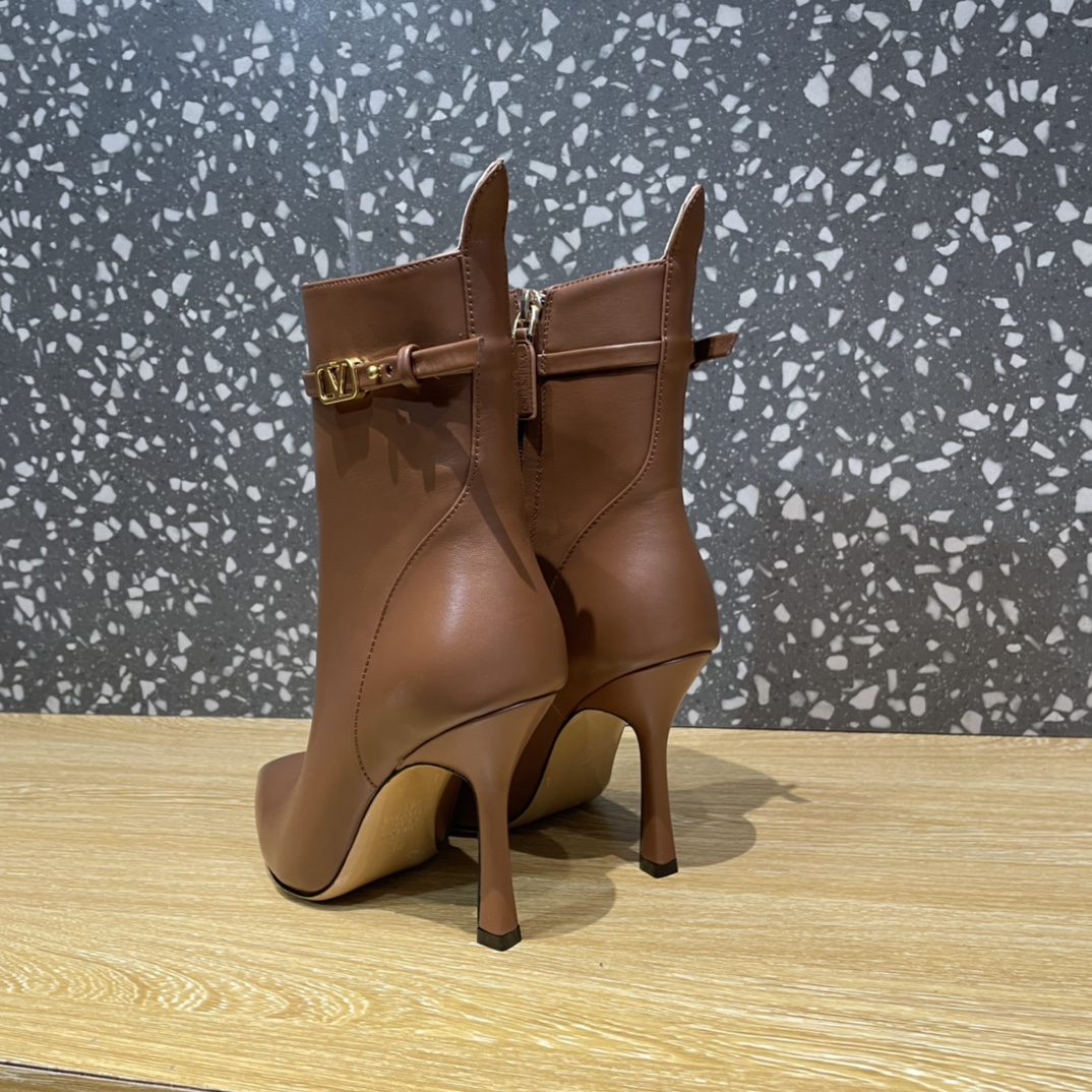 Va1e*ntin0 Boots Heels 10CM Brown