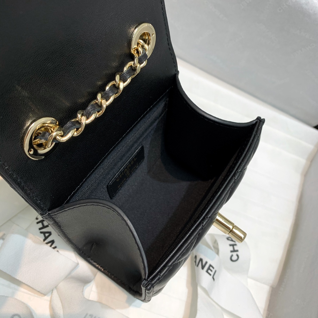 Ch**el Chain Flap Coin Bag