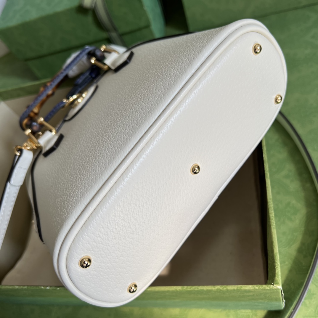 Gvc*1 Diana Bamboo Mini HandBag White