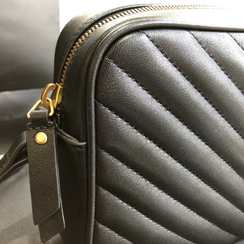 Y51 Loulou Camera Bag 23cm