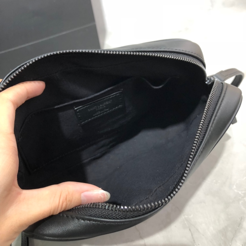 Y51 Loulou Camera Bag 23cm 02