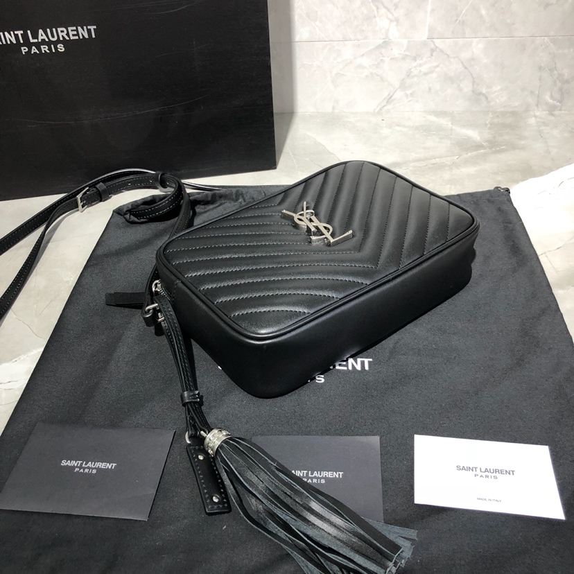 Y51 Loulou Camera Bag 23cm 03