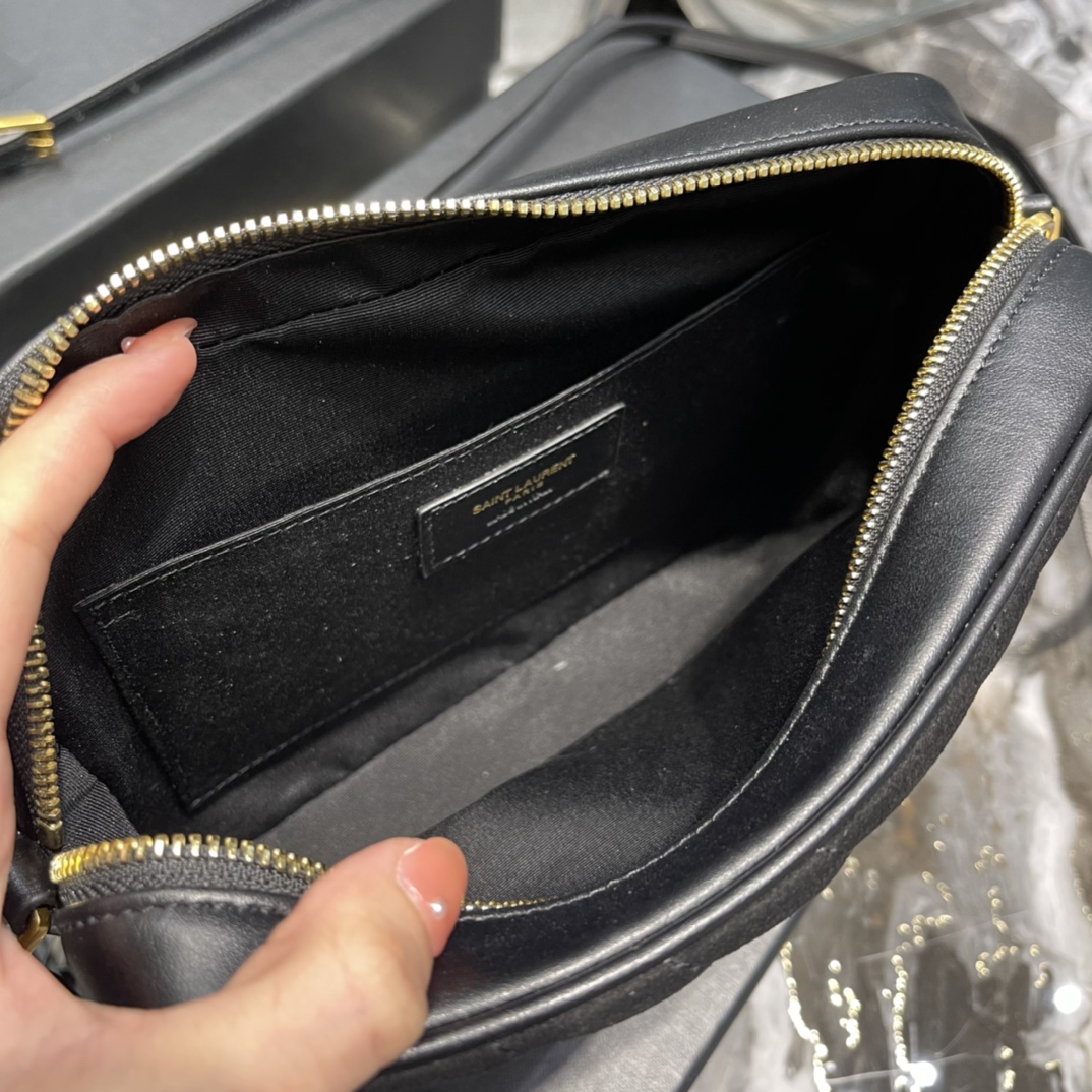 Y51 Loulou Camera Bag 23cm 07