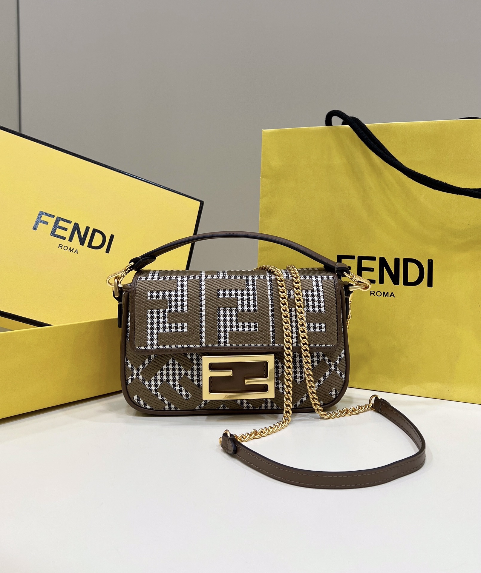 F**di Baguette Crossbody Bag Mini 19cm