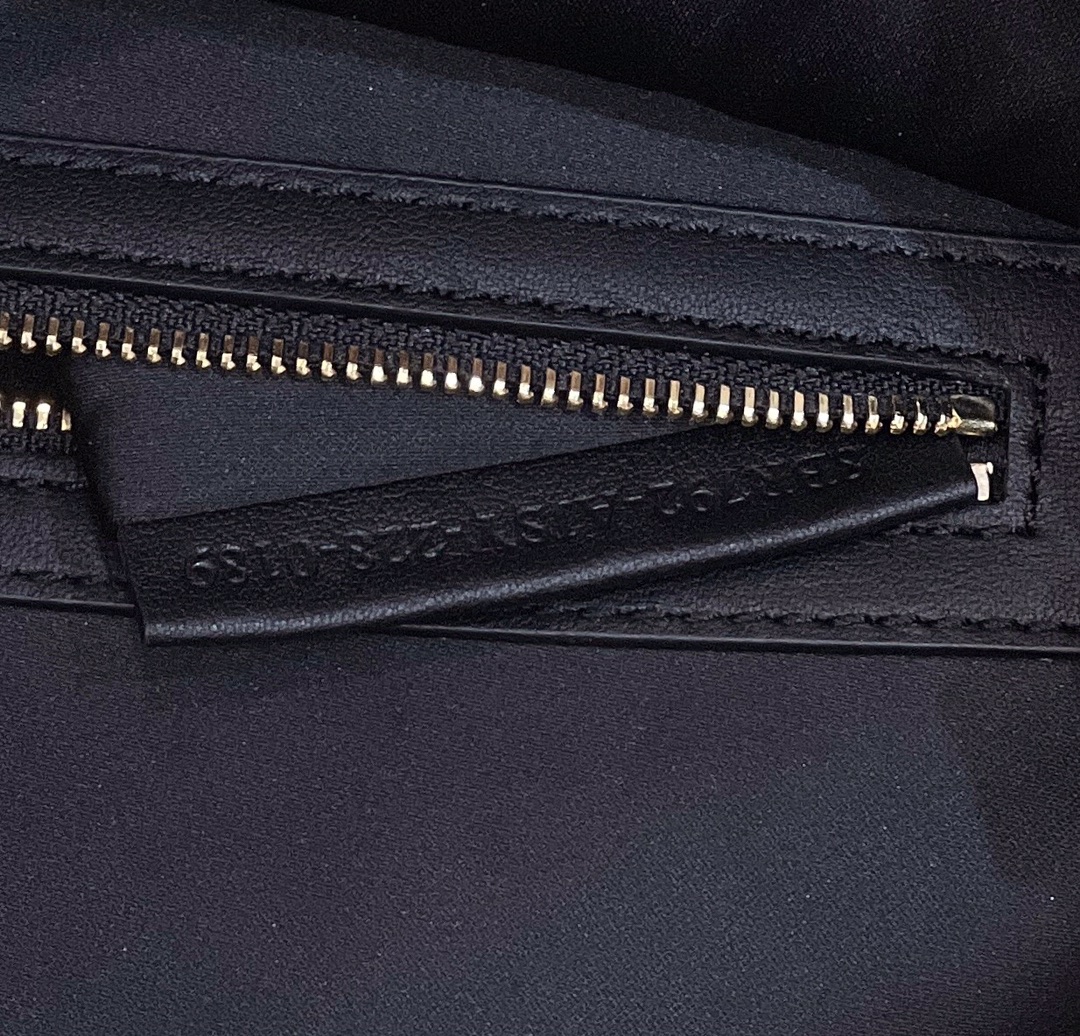 F**di Baguette Black Sequin And Leather Bag