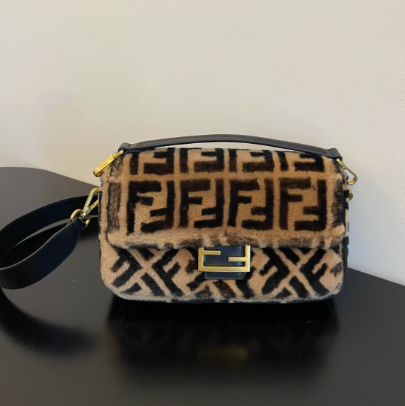 F**di Baguette Crossbody Bag 27cm Brown