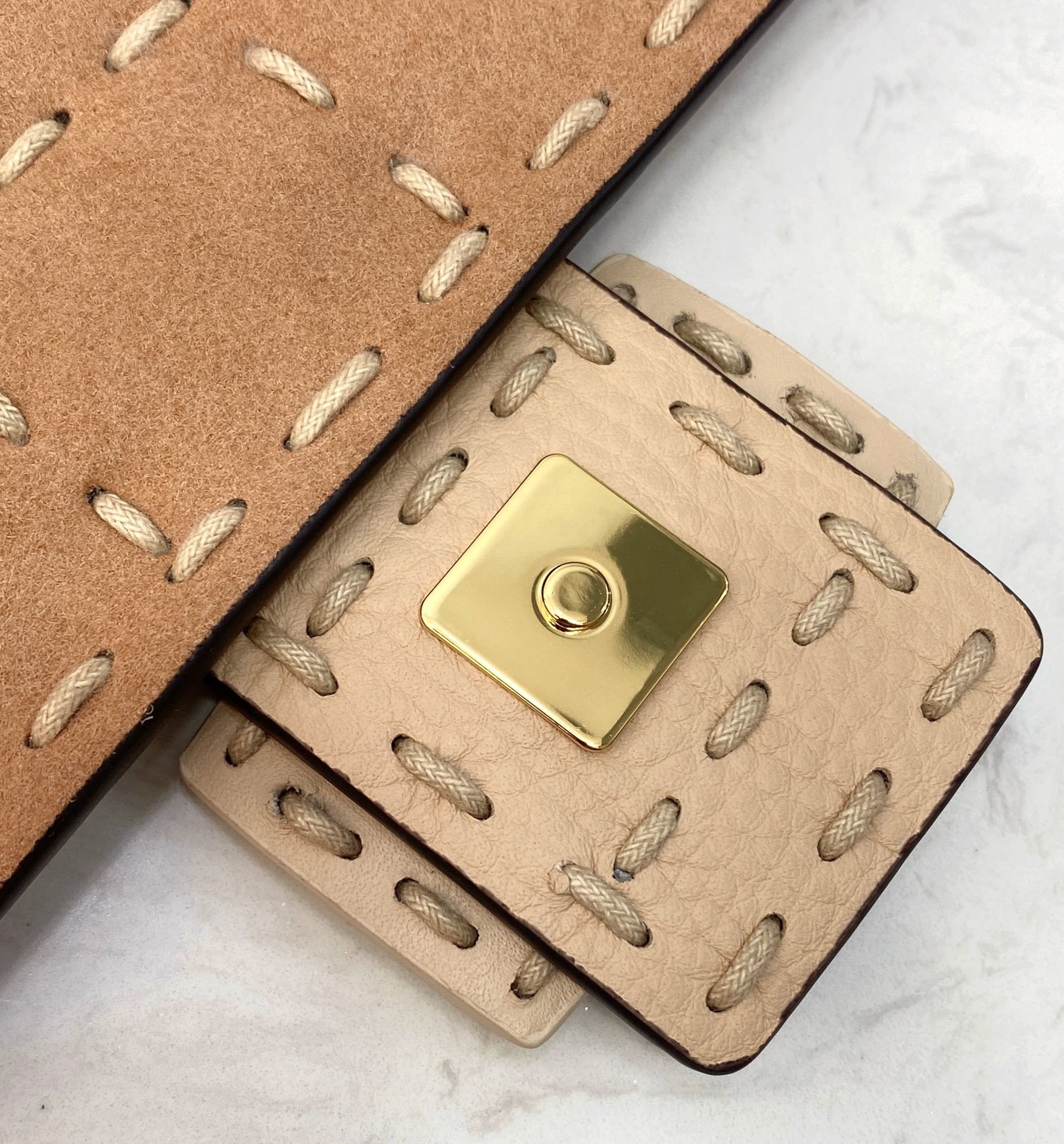 F**di Baguette Crossbody Beige Sheepskin Bag 02