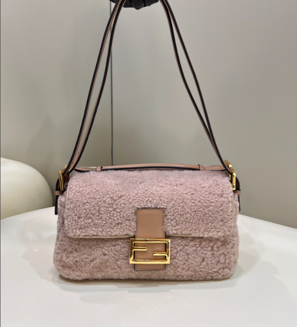 F**di Baguette Crossbody Beige Sheepskin Bag Pink