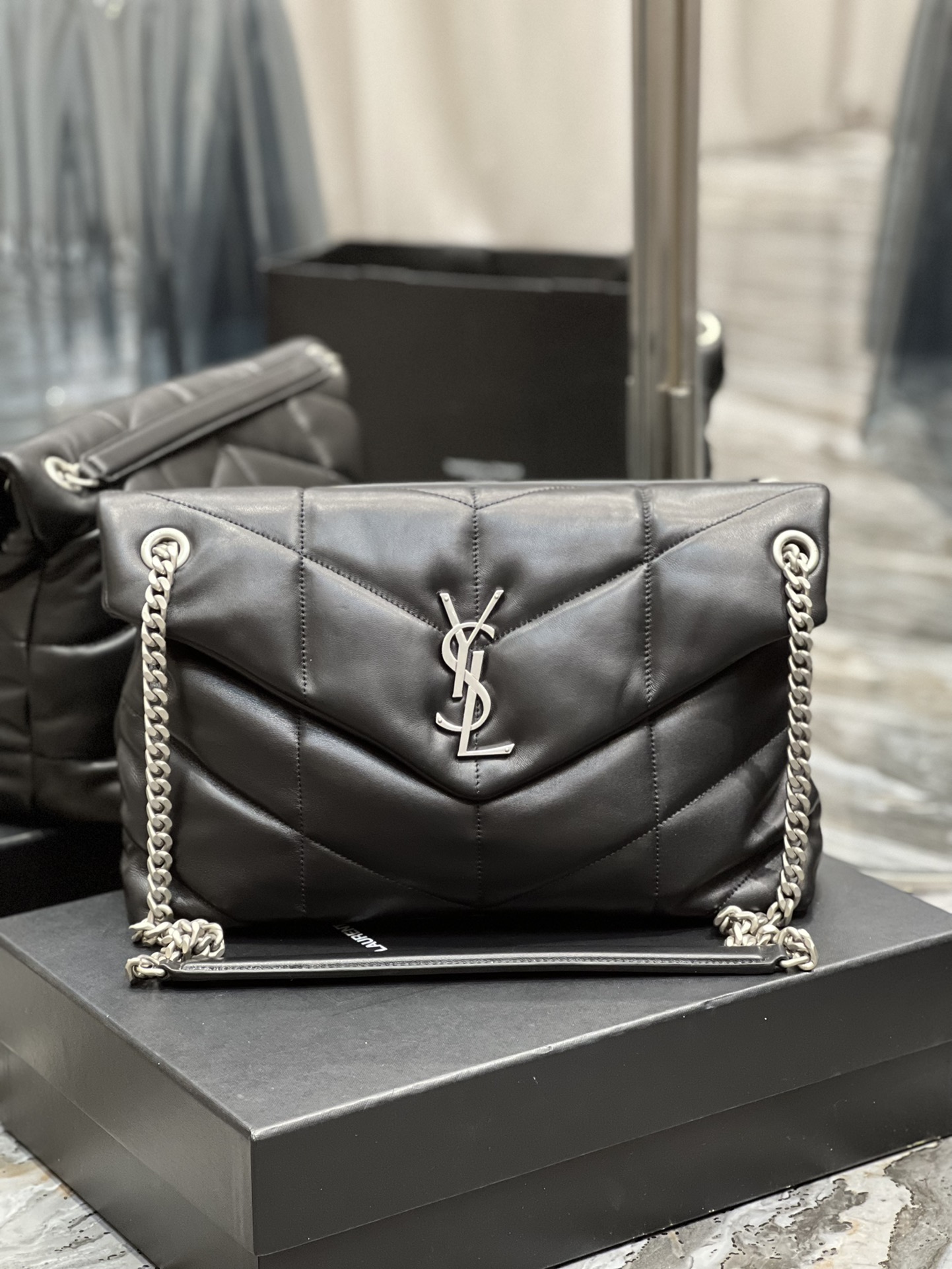 Y51 Puffer Handbag 35cm Black Sliver Hardware