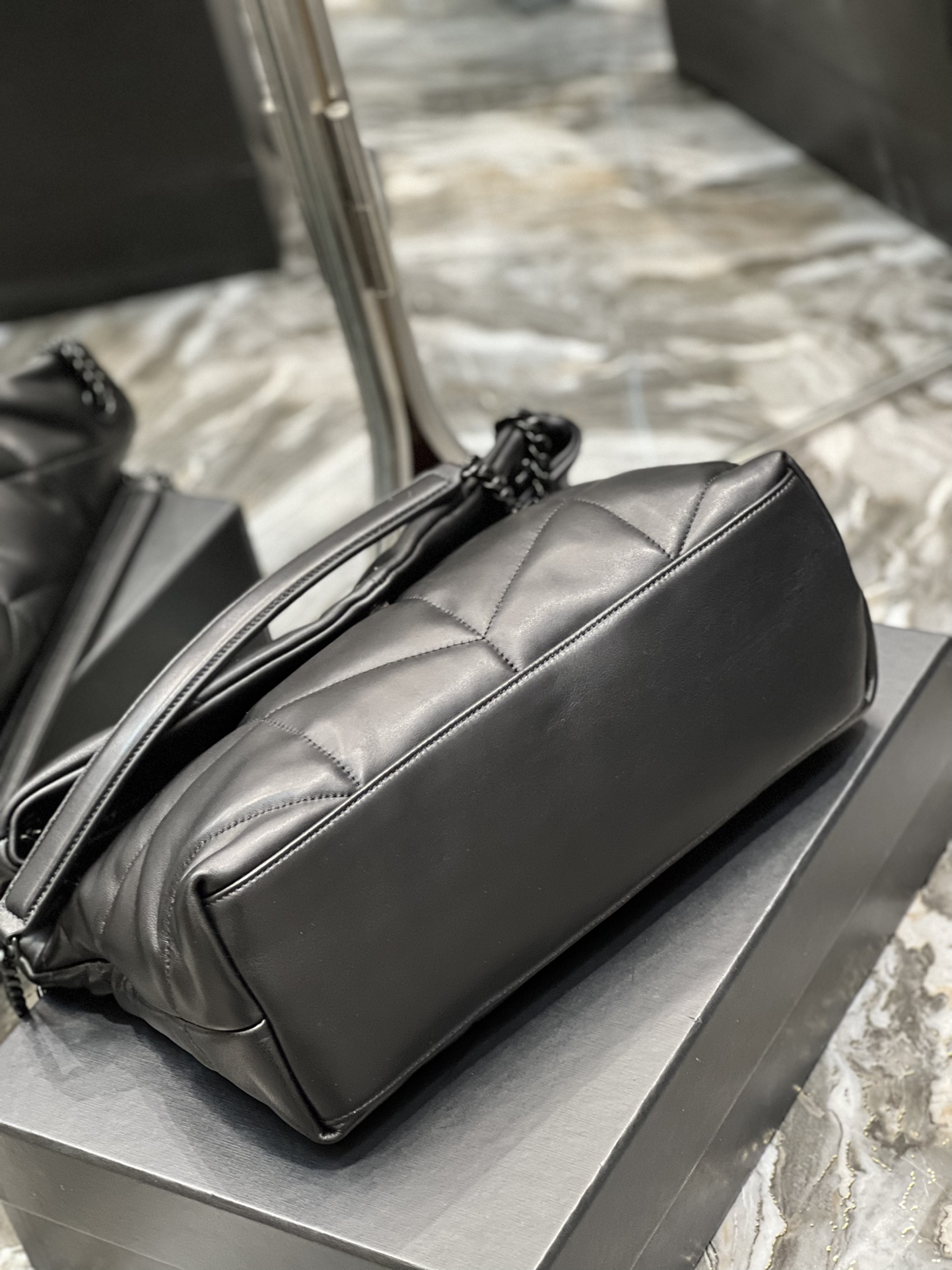 Y51 Puffer Handbag 35cm Black
