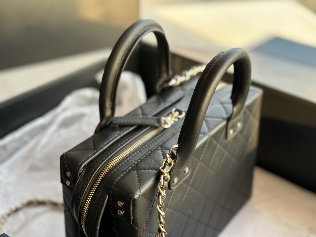 Ch**el Vanity Case Bag