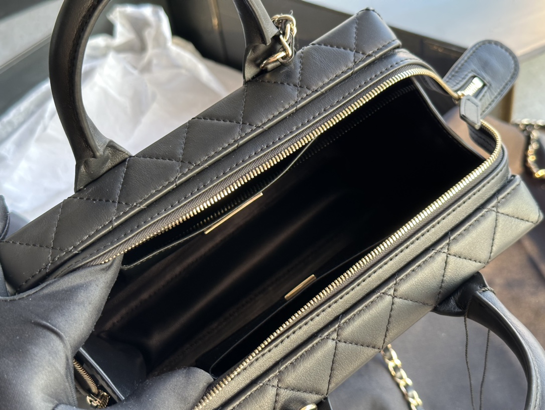 Ch**el Vanity Case Bag