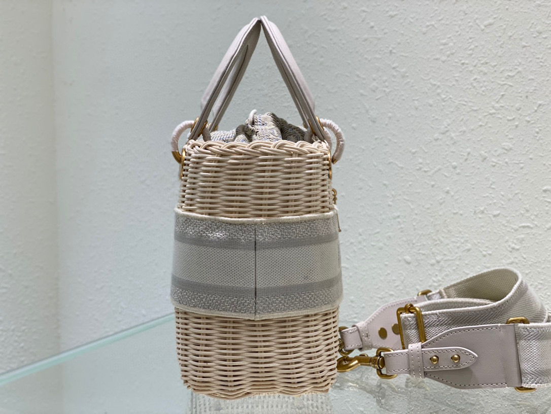 D10r Lady Oblique Bag 24cm 03