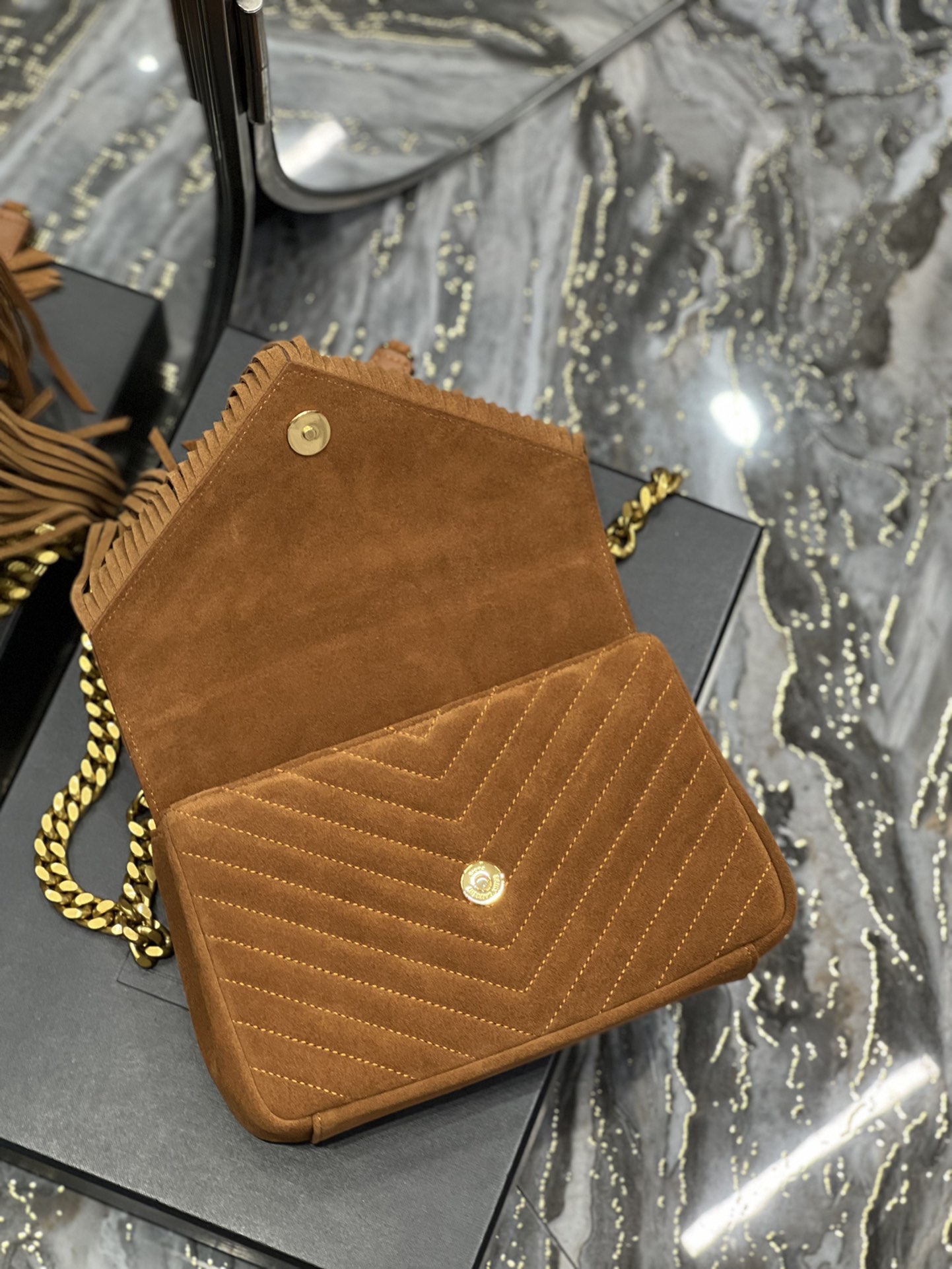 Y51 Medium College Fringed Shoulder Brown