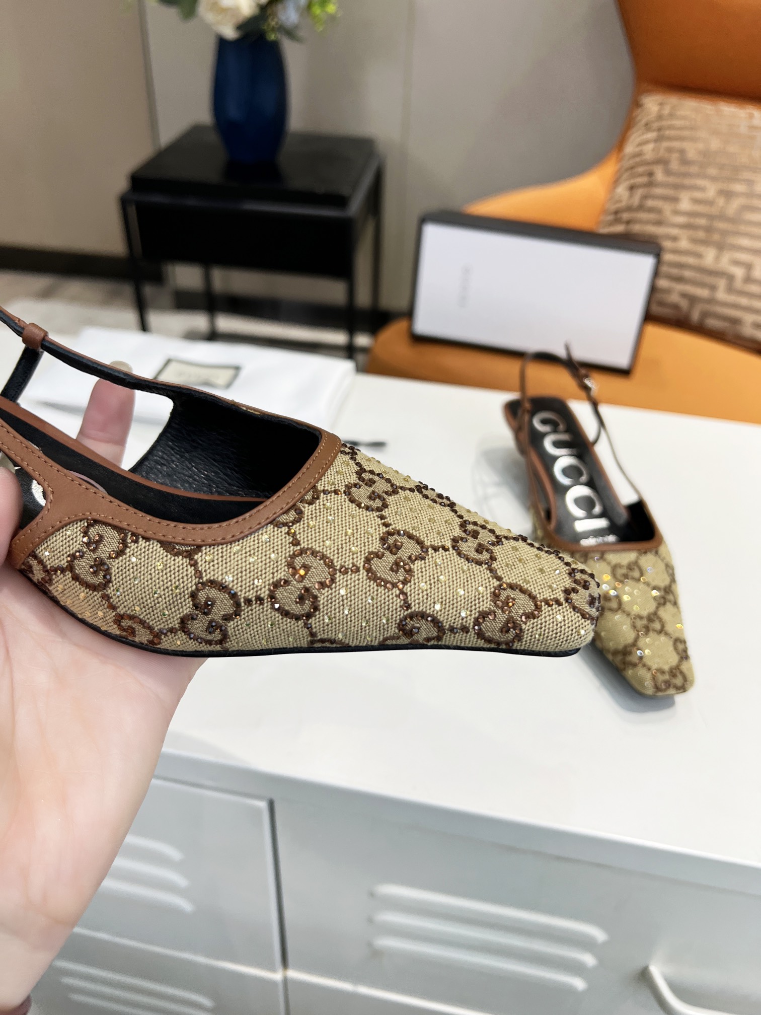 Gvc*1 Heel