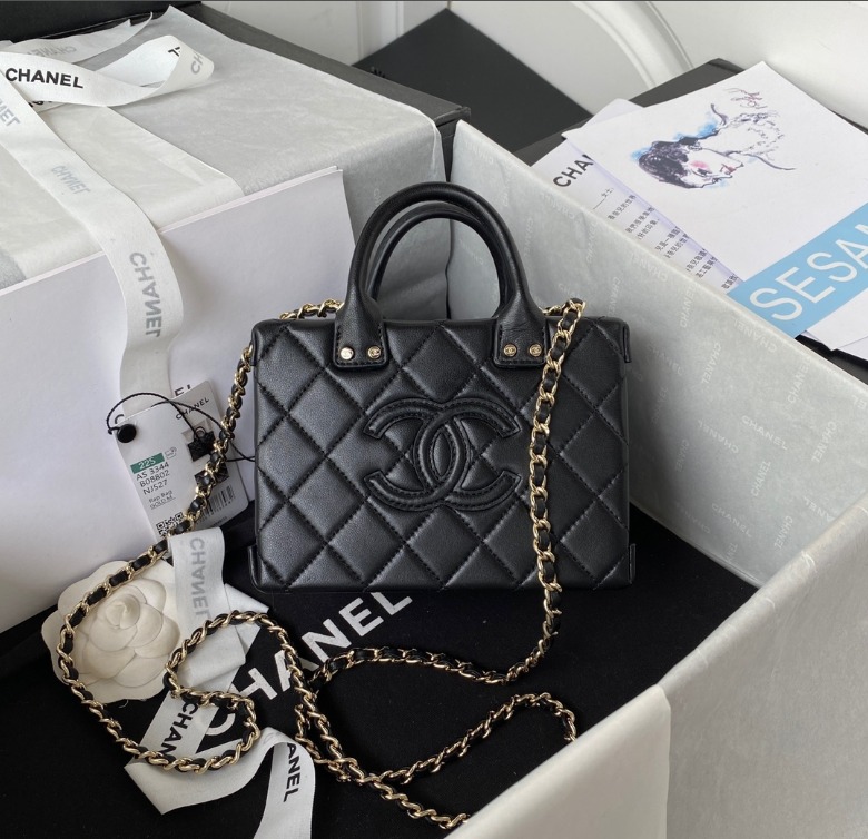 Ch**el Vanity Bag Small AS3344 