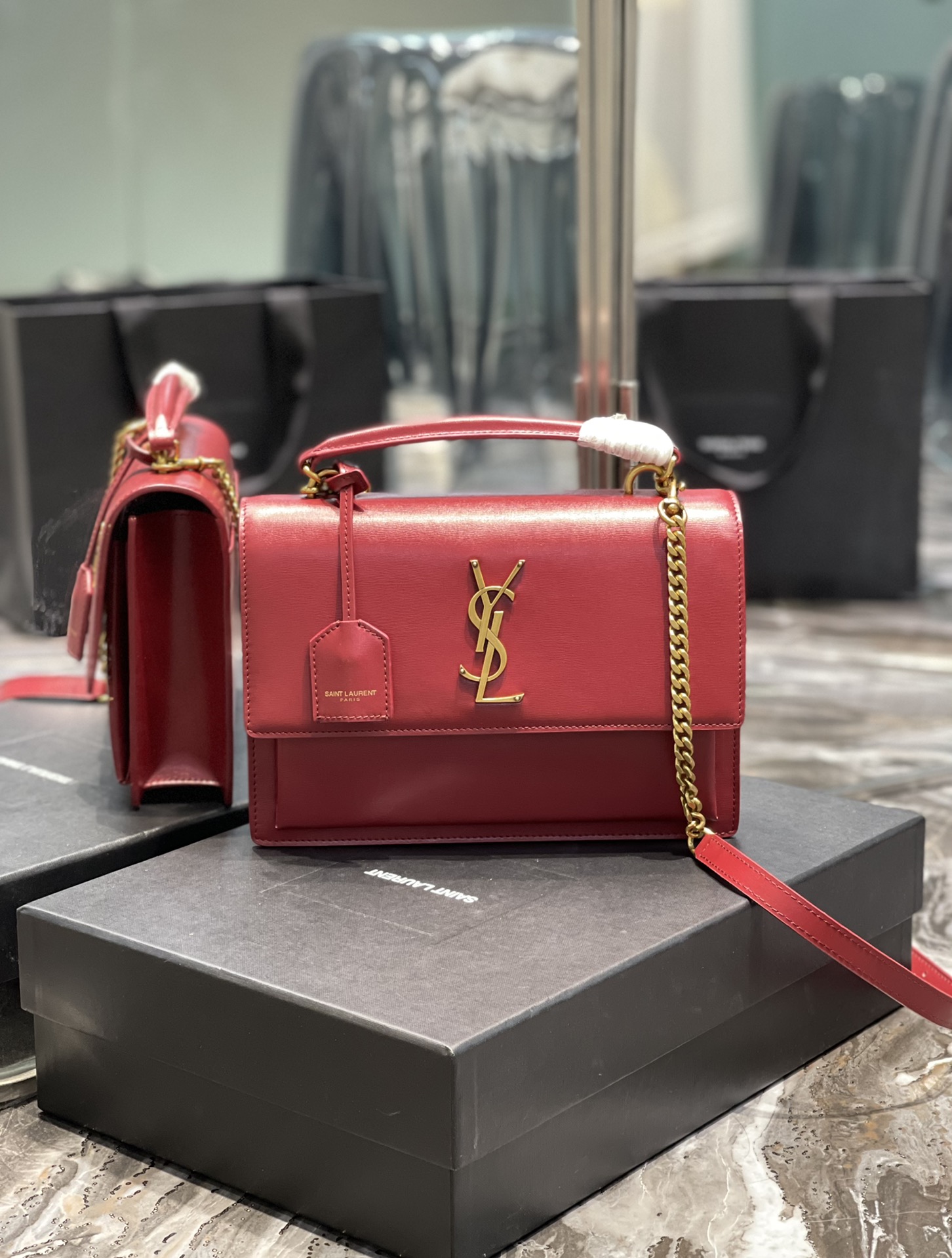 Y51 Sunset Shoulder Bag 25cm Claret