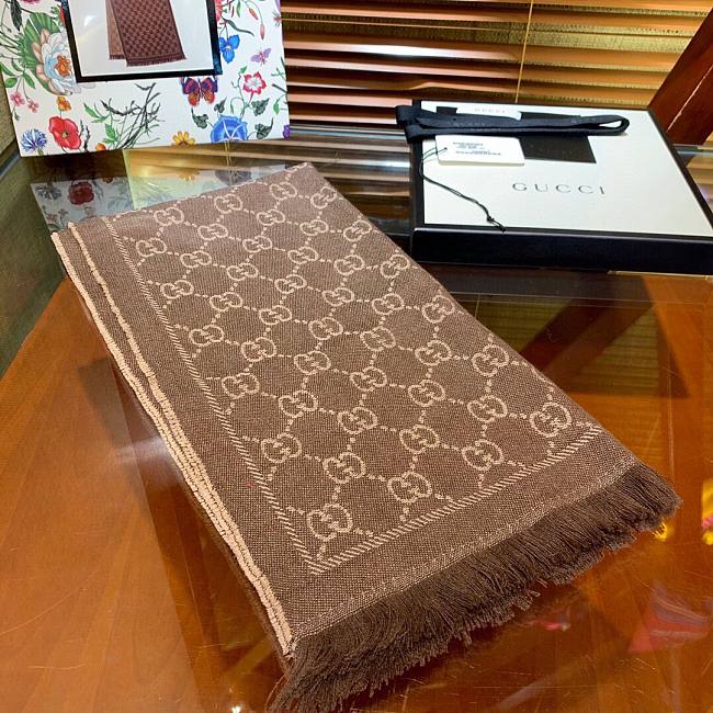 Gvc*1 Scarf 02
