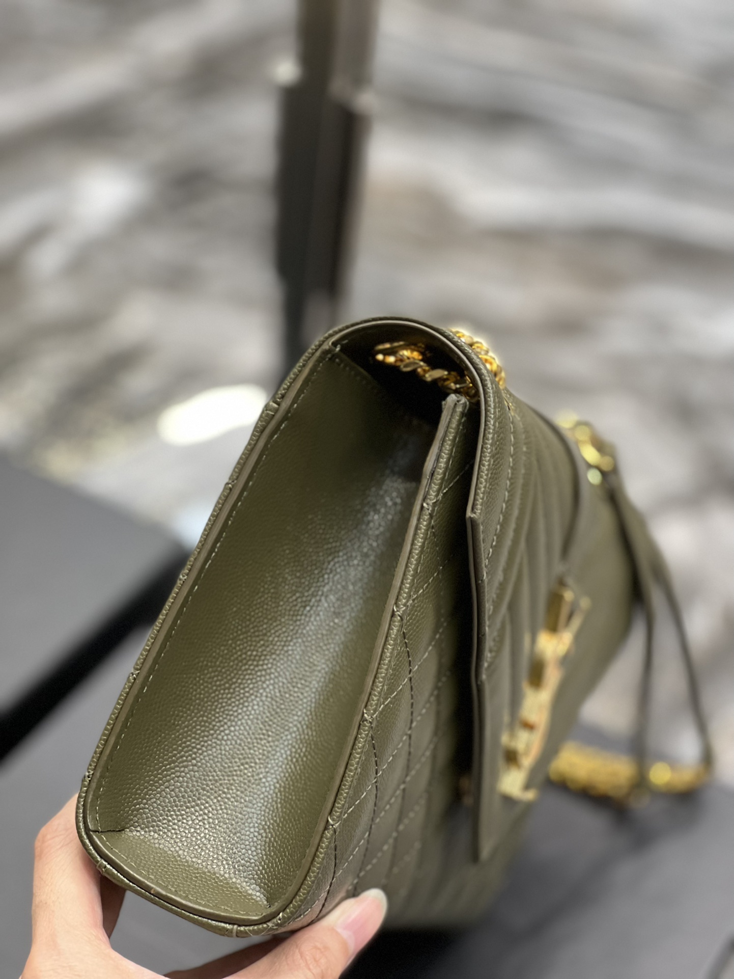Y51 Envelope Bag Medium Green 487206
