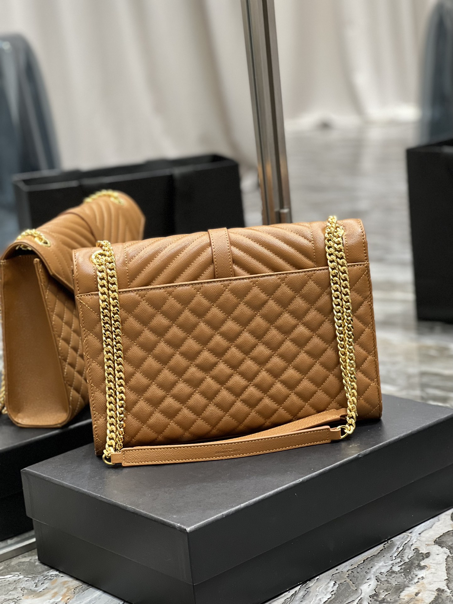 Y51 Envelope Large Bag 487198