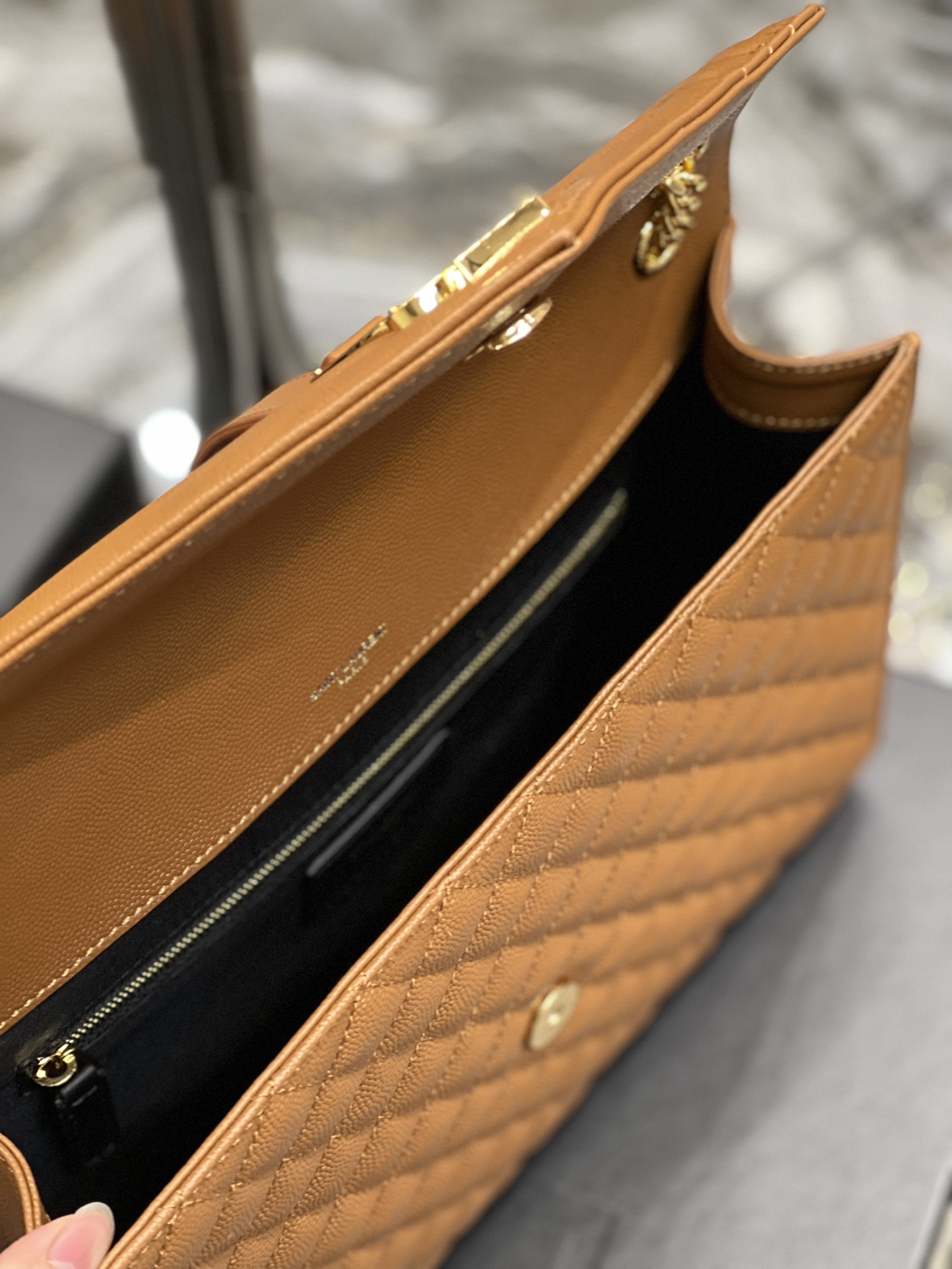 Y51 Envelope Large Bag 487198
