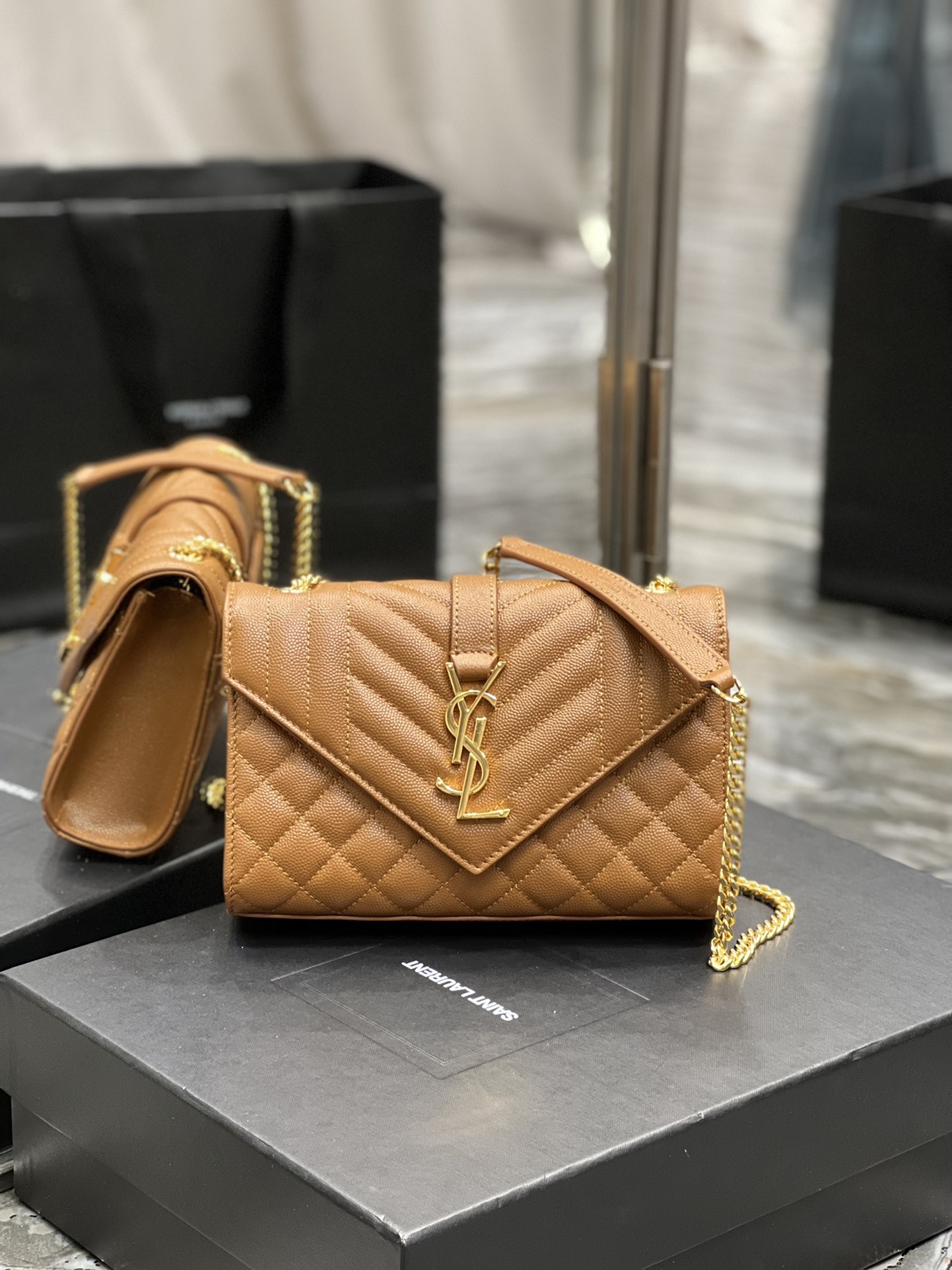 Y51 Envelope Bag 21cm Caramel 487198