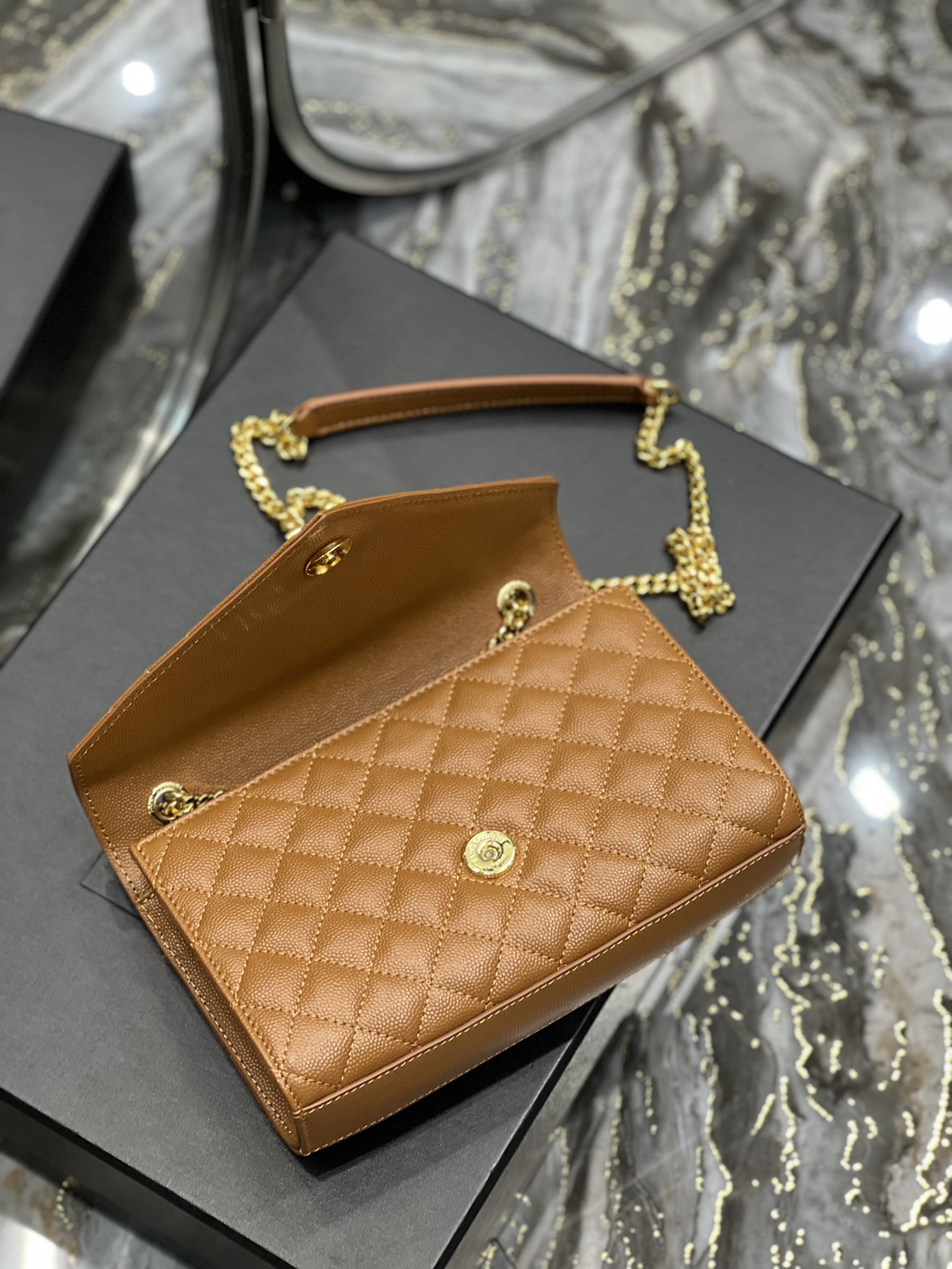 Y51 Envelope Bag 21cm Caramel 487198