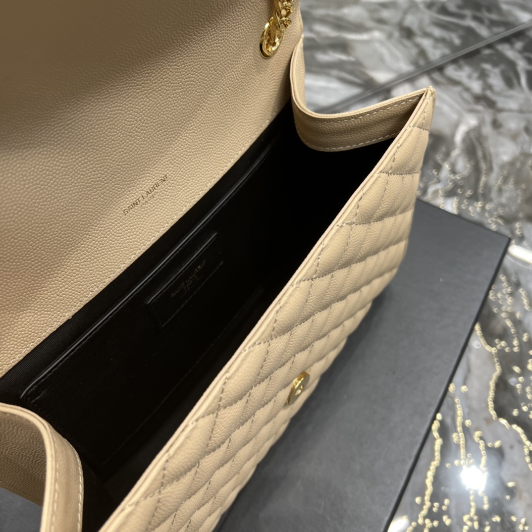 Y51 Envelope Shoulder Bag 24cm Apricot 487206