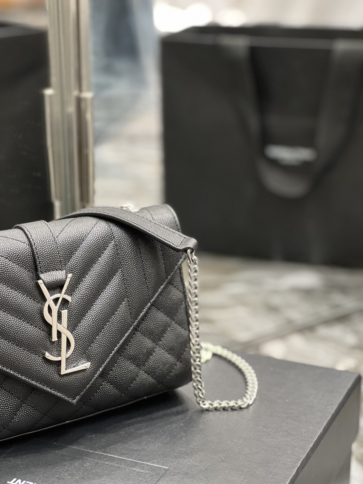 Y51 Envelope Bag 21cm 526286 02