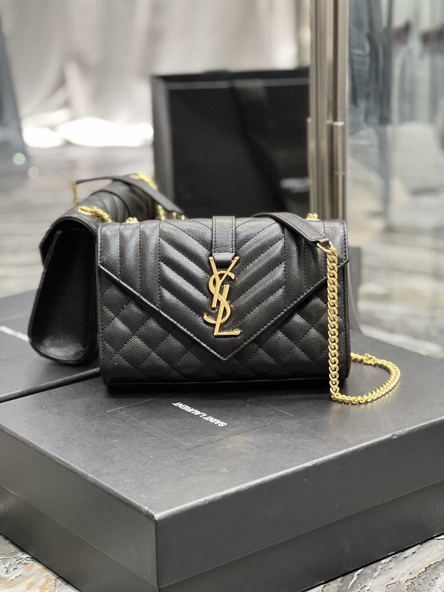 Y51 Envelope Bag 21cm 526286 03