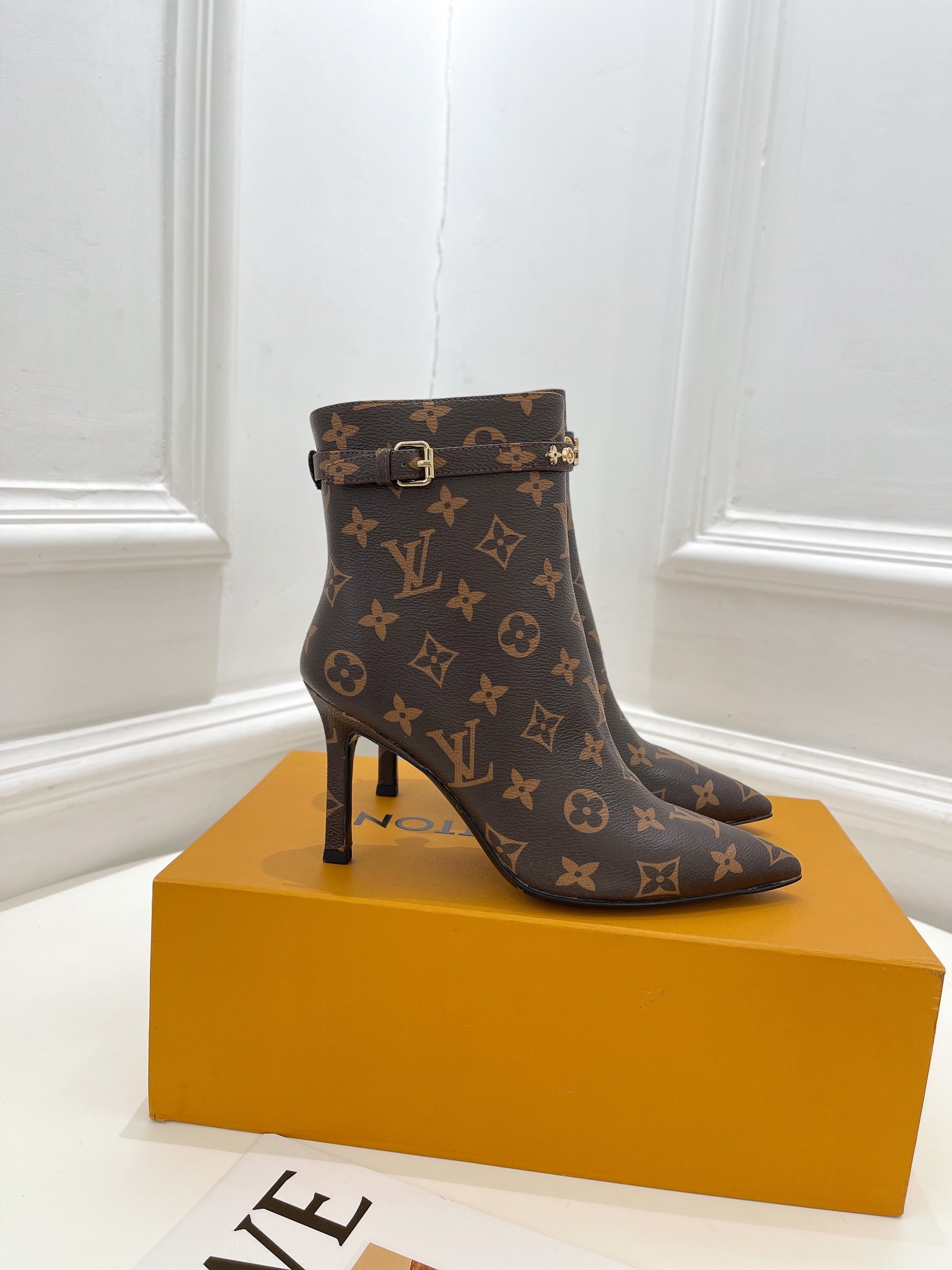 L0vis Vvtt0n Heel 8.5CM Monogram